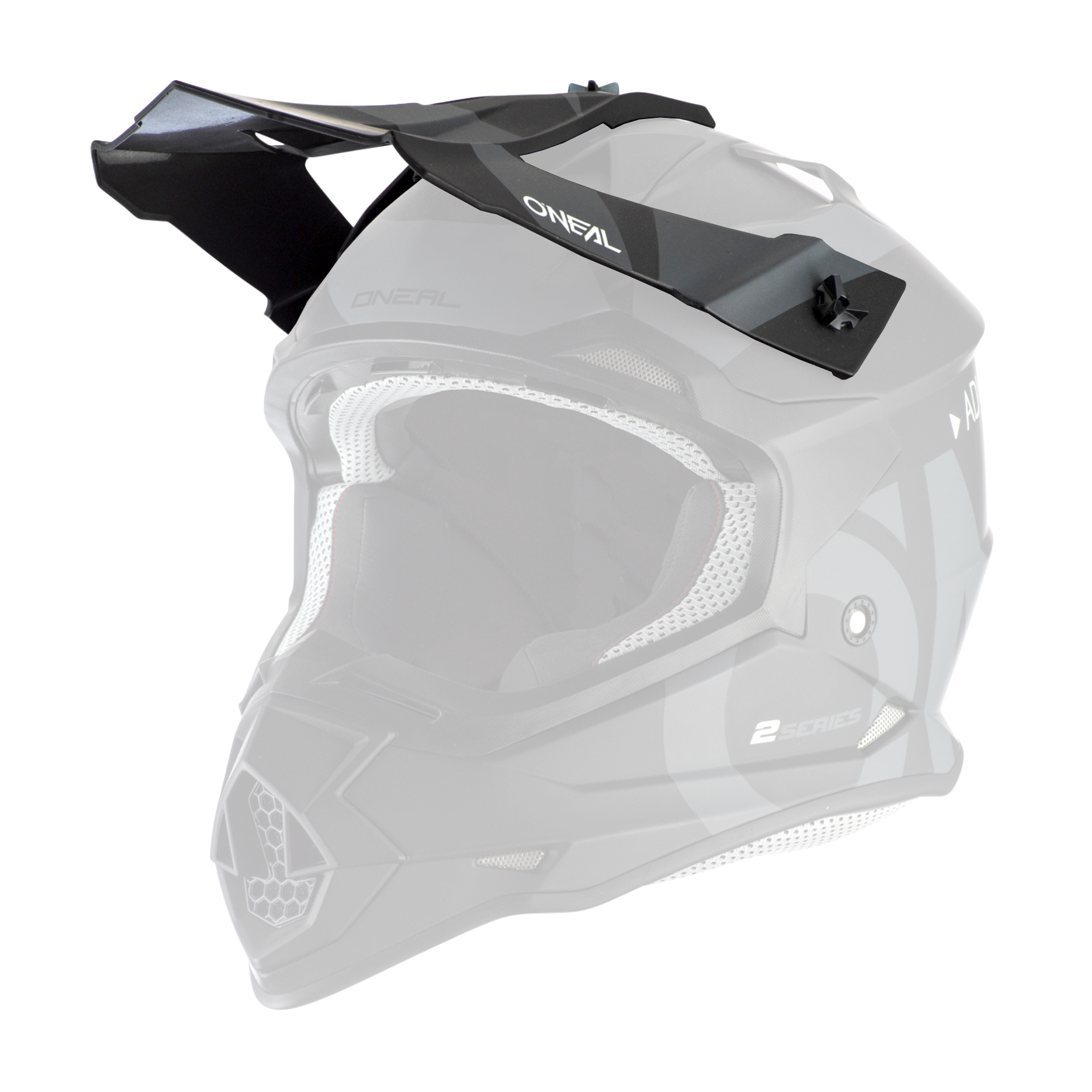 Der O'NEAL Visor 2SRS Helm SLICK in schwarz von O'NEAL wird vor einem schwarzen Hintergrund gezeigt.