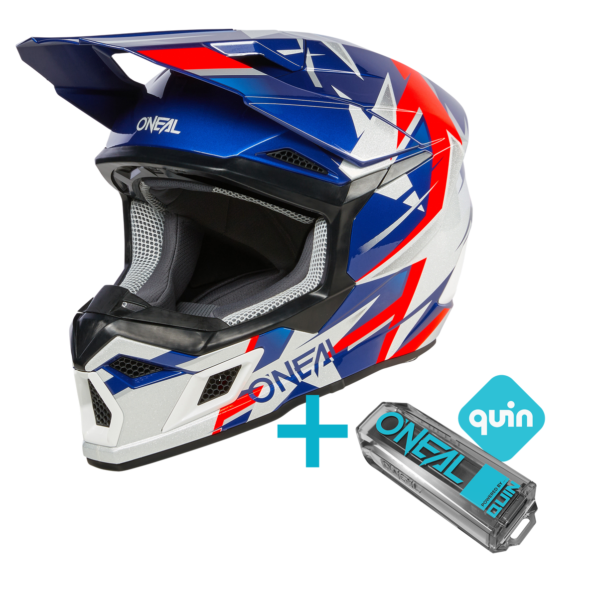 Das O'NEAL 3SRS Ride Quin Bundle besteht aus einem blauen, roten und weißen O'NEAL Motocross-Helm mit "O'NEAL"-Branding und einem Gerät mit dem Quin-Logo, das die Fähigkeiten des intelligenten Helms mit dem Quin Pro Smart Sensor demonstriert.