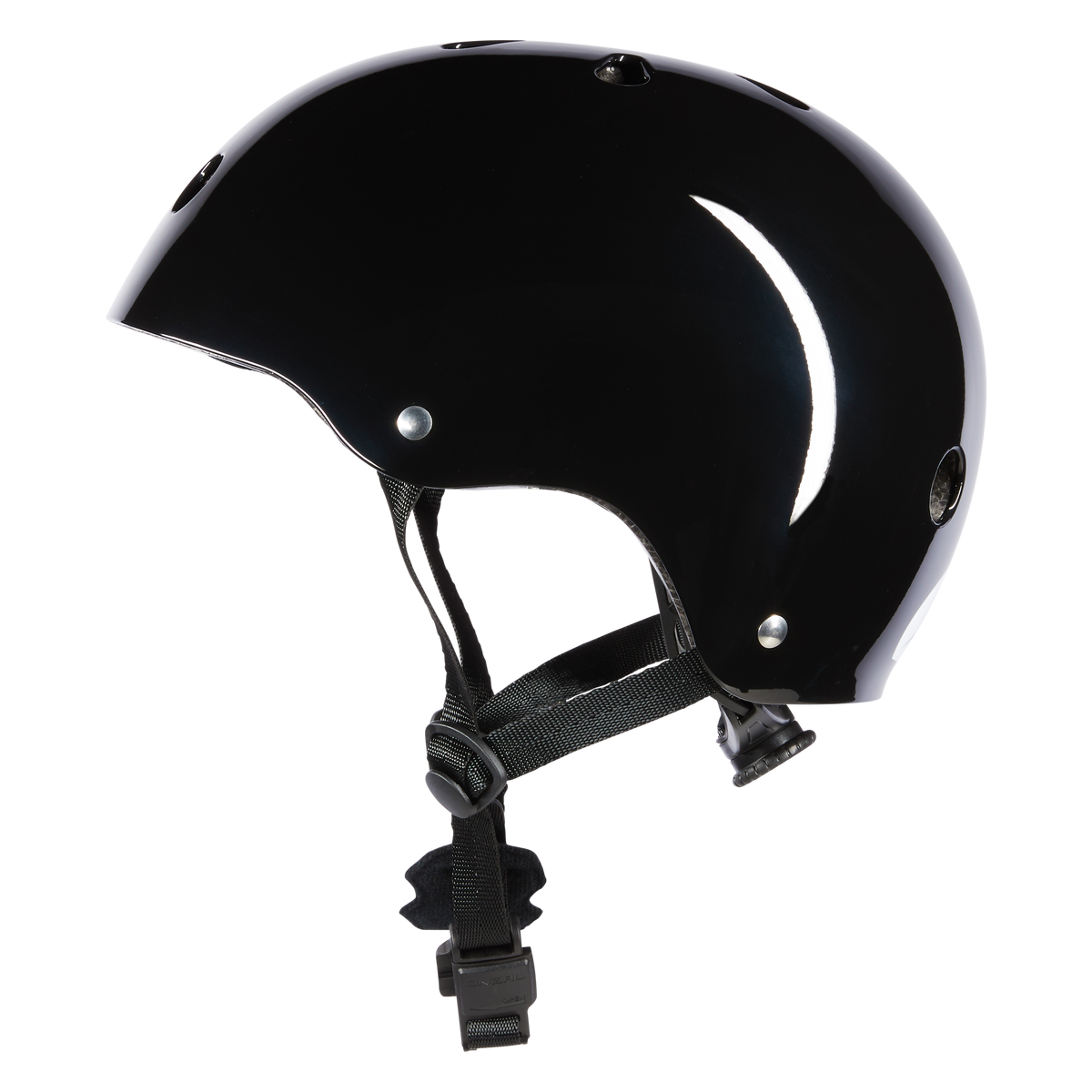Der O'NEAL DIRT LID Helm SOLID von O'NEAL ist ein glänzender schwarzer BMX-Helm mit einer glatten, abgerundeten Form, seitlichen Belüftungsöffnungen und einem verstellbaren Kinnriemen mit Fidlock-Magnetschnalle, abgebildet auf einem weißen Hintergrund.