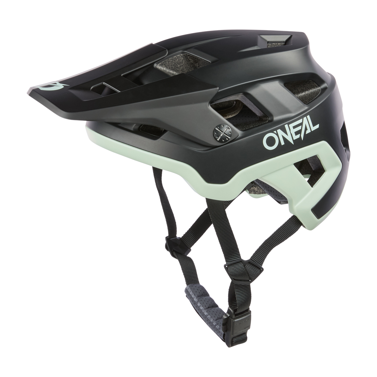 Der O'NEAL DEFENDER Helm SOLID ist ein schwarzer und hellgrauer Fahrradhelm von O'NEAL mit einem Visier, Belüftungslöchern und einem verstellbaren Kinnriemen.