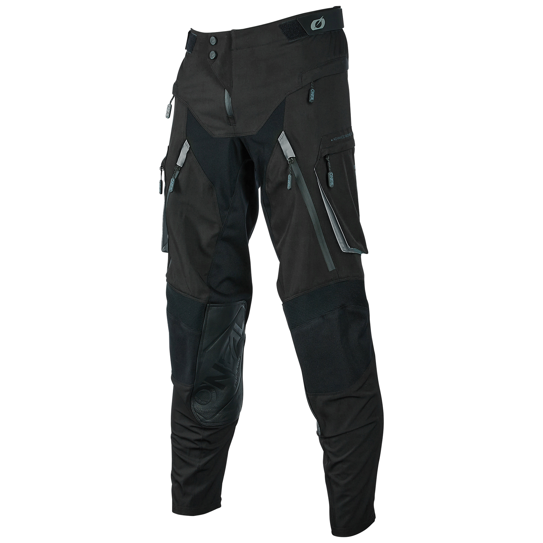 Die O'NEAL EXT Enduro Pants von O'NEAL bietet verstärkte Kniepolster, mehrere Reißverschlusstaschen und einen verstellbaren Bund - die ideale Schutzausrüstung für Motocross-Enthusiasten im Gelände.