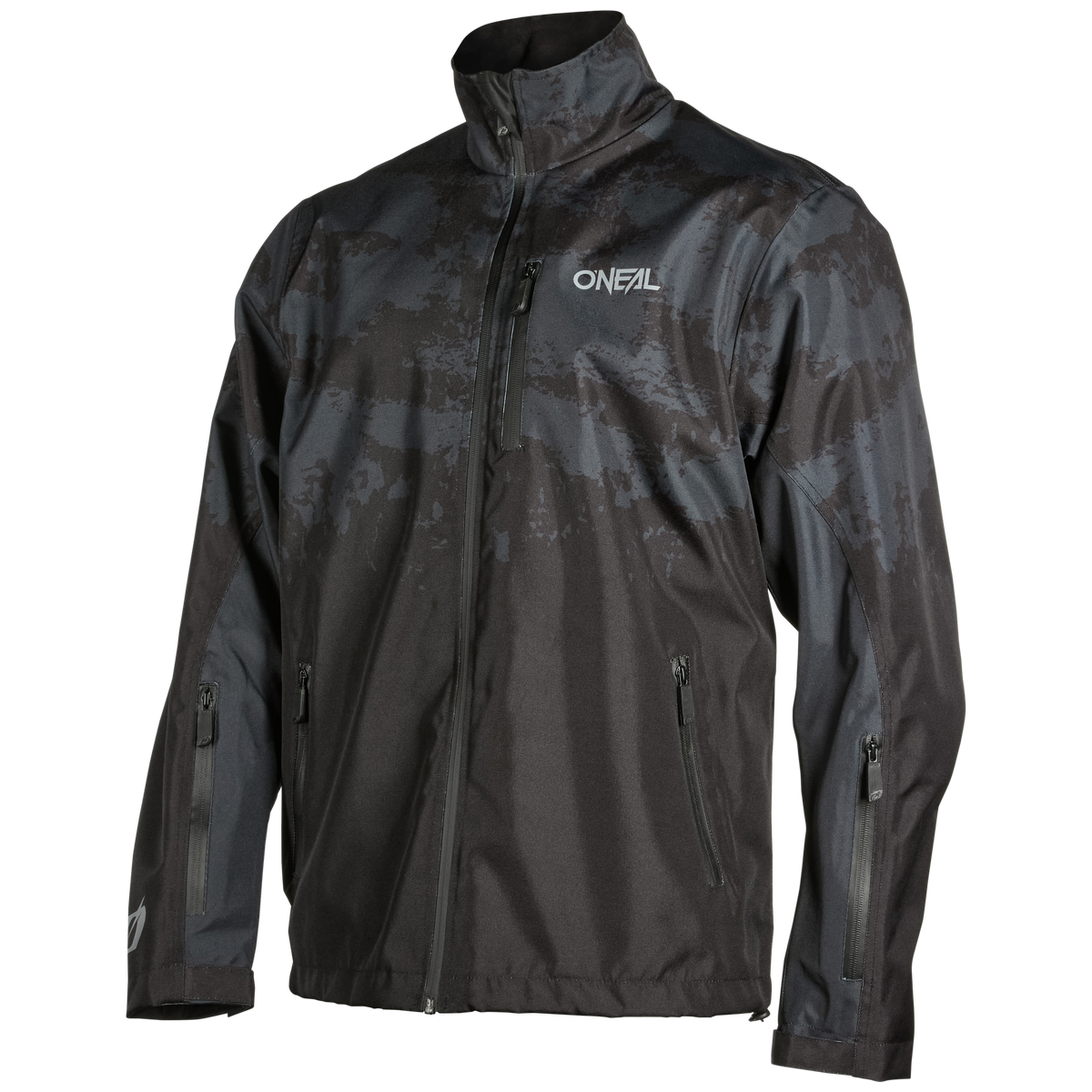 Die O'NEAL SHORE Regenjacke ist eine schwarz-dunkelgraue Reißverschlussjacke mit dezentem Camo-Muster, Reißverschlusstaschen, dem O'NEAL-Logo auf der Brust, hohem Kragen und langen Ärmeln - die ideale MTB-Ausrüstung für zusätzlichen Schutz.