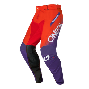 Die O'NEAL MAYHEM Hose HEXX Motocross-Hose von O'NEAL kommt in leuchtendem Rot, Lila und Schwarz mit "O'NEAL" in Weiß vertikal und "ENJOY RIDE" am Bund. Diese atmungsaktive Hose verfügt über verstärkte Kniepartien für zusätzliche Haltbarkeit.