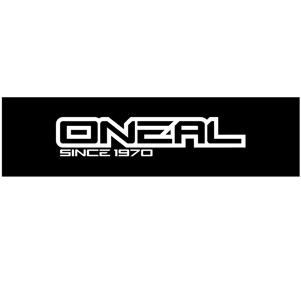 Das O'NEAL-Banner hat einen schwarzen Hintergrund mit "ONEAL" in fetten weißen Buchstaben über dem kleineren weißen Text "SINCE 1970".