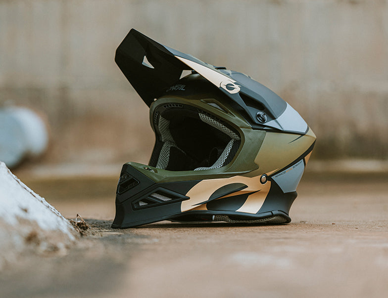 O'NEAL F-SRS Helm SOLID