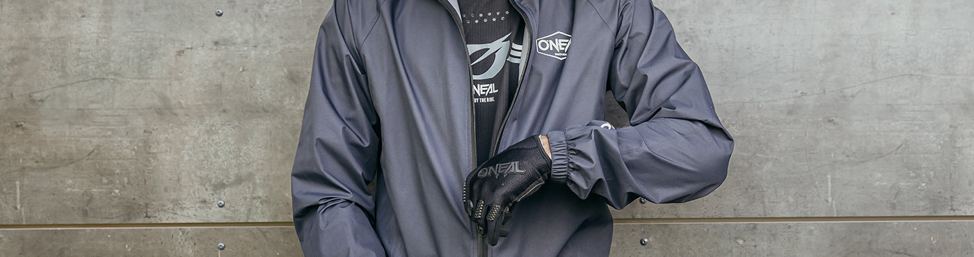 O'Neal Backflip Strike DH Fahrrad Helm schwarz/türkis 2026 Oneal | von O'Neal Backflip Strike DH Fahrrad Helm schwarz/türkis 2026 Oneal | von