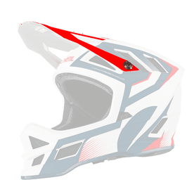 El Casco O'NEAL Visor Blade Hyperlite OXYD es un casco integral de motocross de color blanco con motivos geométricos azules y rojos y ventilación en los laterales y la mentonera.
