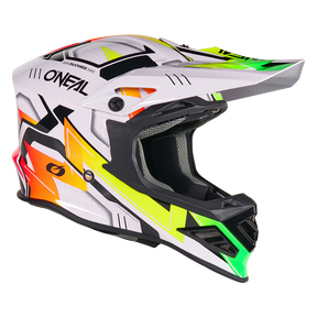 Der O'NEAL F-SRS Helm CRUX von O'NEAL ist ein Motocross-Helm mit einem hellen geometrischen Design in Weiß, Schwarz, Grün, Orange und Gelb. Er verfügt über ein offenes Gesicht mit einem Visier und ist im Seitenprofil dargestellt.