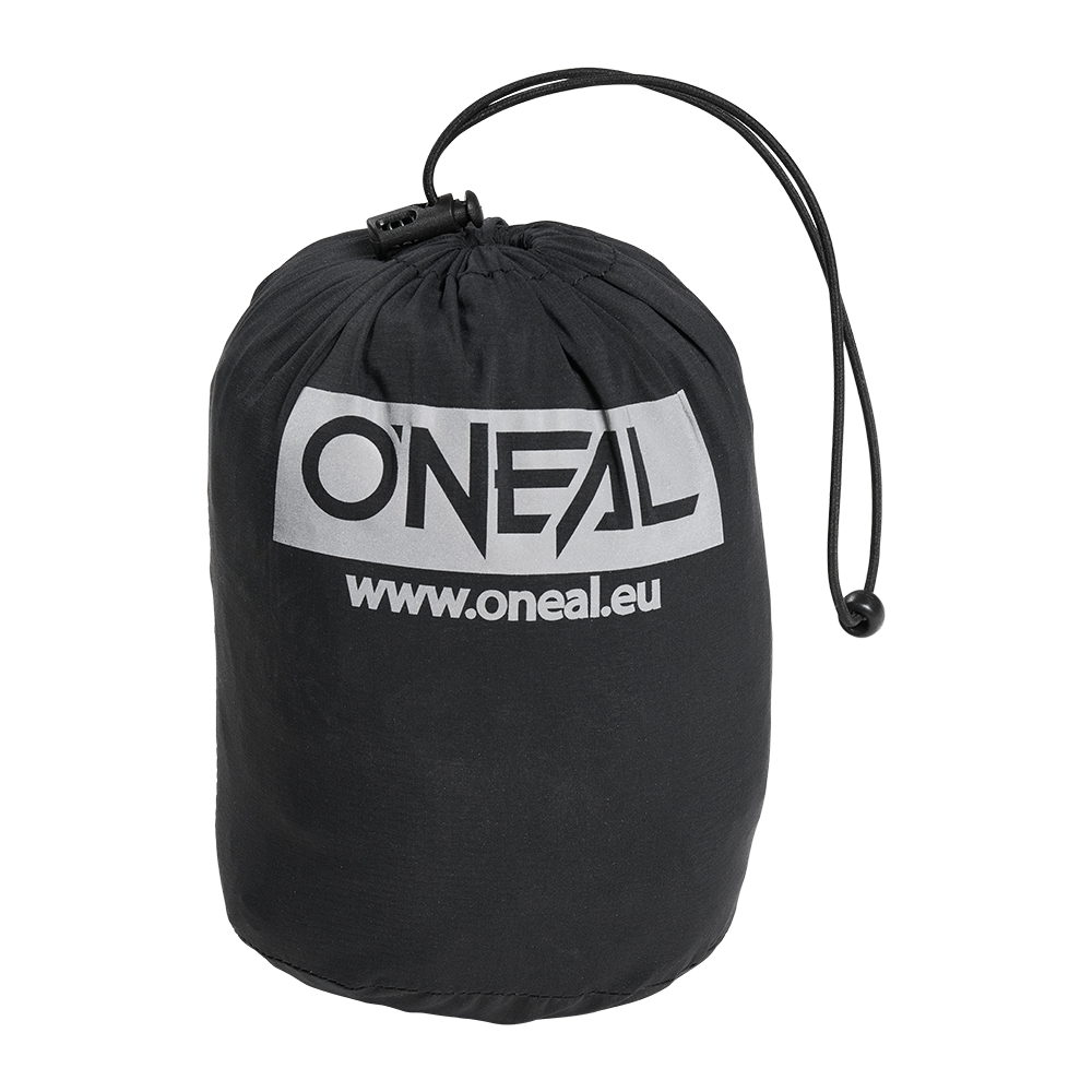 Ein schwarzer Kordelzugbeutel mit dem O'NEAL-Logo und "www.oneal.eu" in Weiß - perfekt für den Transport Ihrer O'NEAL TORRENT Regenhose bei jedem Abenteuer.
