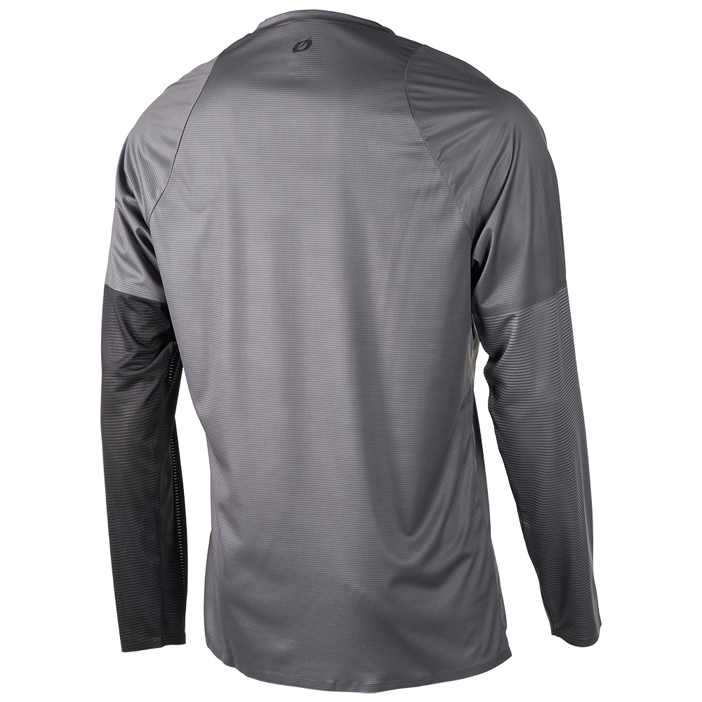 Das O'NEAL ELEMENT FR Jersey PLAIN ist ein langärmeliges, graues Performance-Shirt mit dunkleren Ärmeln und einer glatten, leicht glänzenden Oberfläche. Das von hinten gezeigte Shirt bietet minimale Nähte und ist für Komfort und Haltbarkeit auf dem Trail konzipiert.