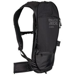 Der O'NEAL Europe JUNCTION Protektorrucksack ist ein schwarzer Rucksack mit verstellbaren Schulter- und Hüftgurten, einer Reißverschlusstasche auf der Vorderseite und dem Aufdruck "ENJOY the RIDE." in Grau - ideal für Fahrer, die Schutz suchen.