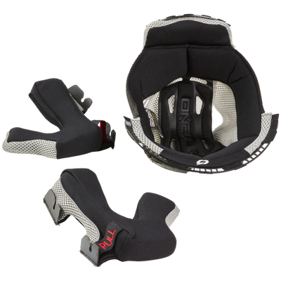 Das O'NEAL Innenfutter und die Wangenpolster für den 10SRS-Helm sind ein Satz herausnehmbarer Innenpolster, die Komfort und Passform verbessern sollen. Dieses Innenfutter umfasst ein Hauptkopfteil mit Belüftungslöchern und zwei Wangenpolster, von denen eines mit einem roten „PULL“-Etikett zum einfachen Entfernen versehen ist. Die Polsterung ist schwarz mit grauem Netzfutter und bietet das perfekte Upgrade für Ihren O'NEAL 10SRS-Helm.