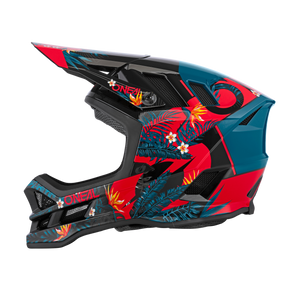 Der O'NEAL BLADE Polyacrylite Helm RIO ist ein Integralhelm für MTB, der lebendige tropische Designs in Rot-, Blau- und Schwarztönen präsentiert. Er verfügt über farbenfrohe florale Akzente, Blätter und Wellenmuster mit markantem O'NEAL-Branding. Dieser Helm hat eine schlanke, aerodynamische Form und verfügt über mehrere Belüftungsöffnungen für eine optimale Luftzirkulation.