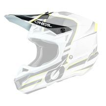 Der O'NEAL Visor 5SRS Polyacrylite Helm SLEEK ist ein eleganter, weißer Motocross-Helm mit schwarz-gelbem Design. Er verfügt über ein markantes Visier, fortschrittliche Belüftungsöffnungen und auffällige Grafiken, darunter den Markennamen „O'NEAL“, der prominent auf der Oberseite angebracht ist. Das Design betont sowohl Aerodynamik als auch Sicherheit.