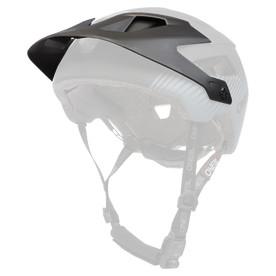 Le casque O'NEAL Visor DEFENDER Helmet GRILL est un casque de vélo noir et gris avec des trous d'aération, une visière ajustable et des lanières de la marque O'NEAL avec boucle.