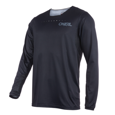 Das O'NEAL ELEMENT FR Jersey PLAIN ist ein schwarzes Langarm-MTB-Trikot mit dem Markennamen „O'NEAL“ in Weiß auf der oberen linken Brust. Das Design ist minimalistisch, mit atmungsaktivem Mesh-Material unter den Armen und kleinen Perforationen in Kragennähe für optimale Belüftung – perfekt für Enduro- oder Downhill-Fahrten.