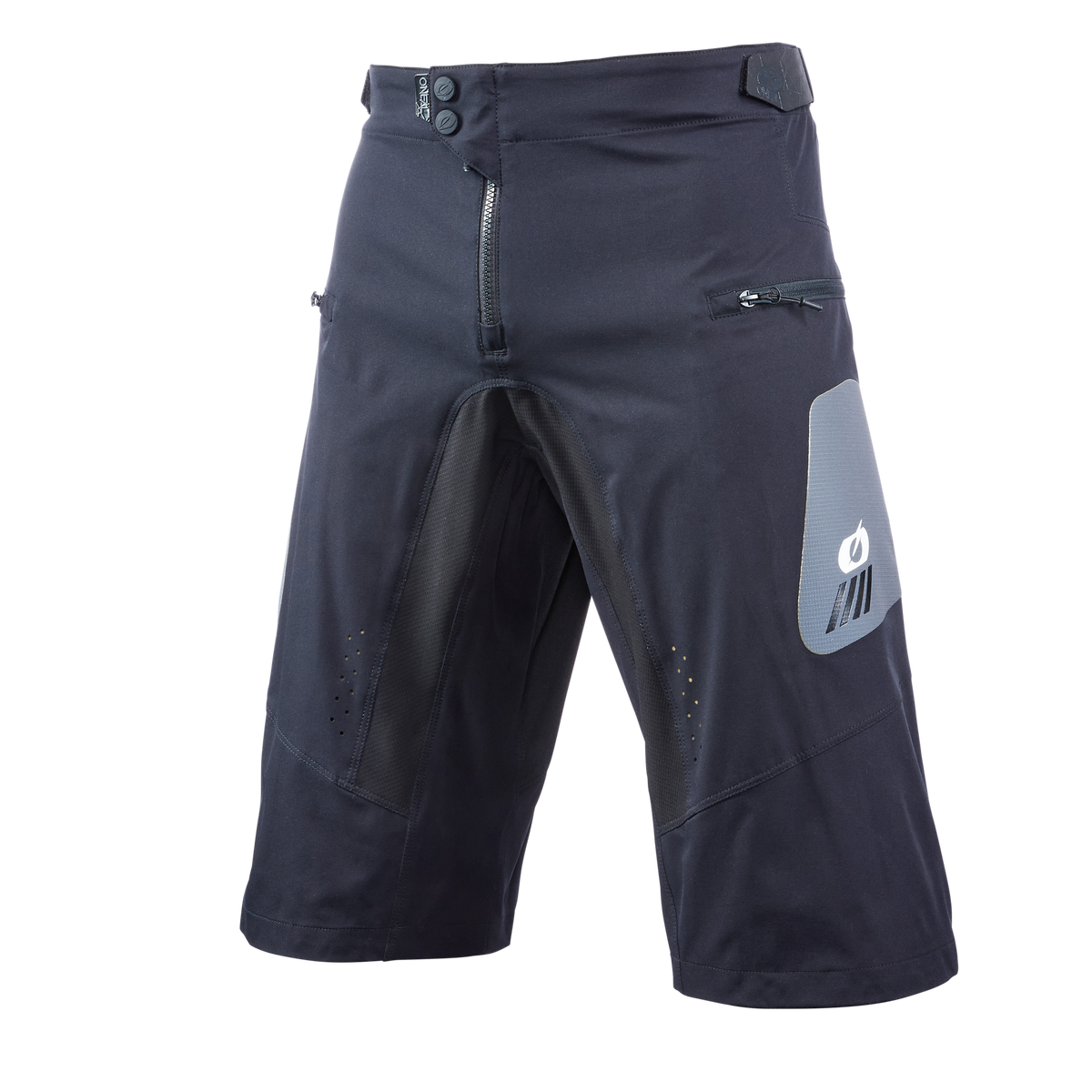 Diese O'NEAL ELEMENT FR Shorts HYBRID sind schwarze, knielange MTB-Shorts mit Reißverschluss, Knopfverschluss und Seitentaschen mit Reißverschluss. Das linke Bein zeigt ein grau-schwarzes Logodesign in der Nähe des Oberschenkels. Diese Shorts bestehen aus langlebigen Materialien und atmungsaktiven Einsätzen und sind für Outdoor-Aktivitäten konzipiert.