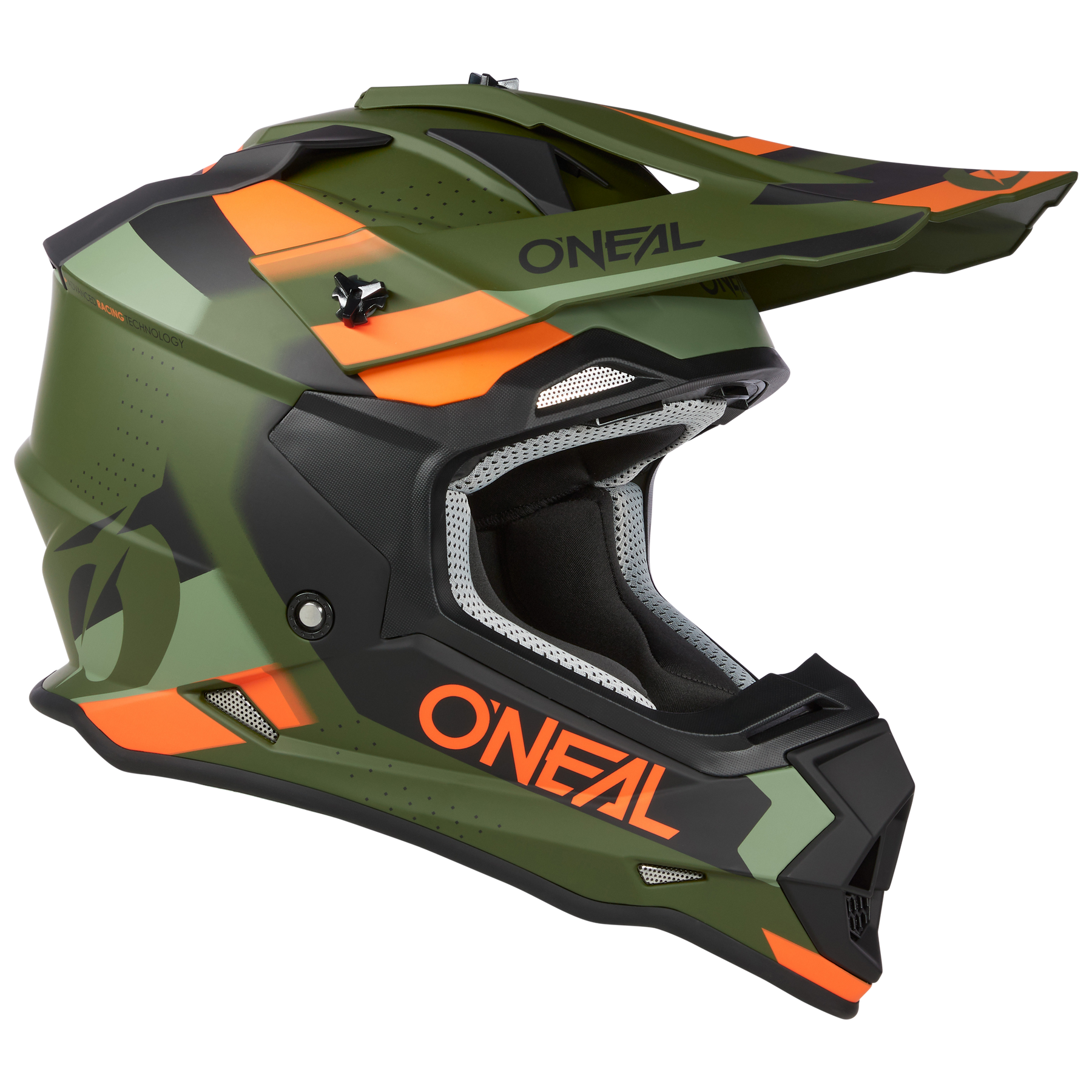 Der O'NEAL 2SRS Helm SPYDE ist ein grüner, orangefarbener und schwarzer Motocross-Helm mit Visier und seitlichem Branding - ein unverzichtbarer Schutz für Offroad-Motorräder von O'NEAL.