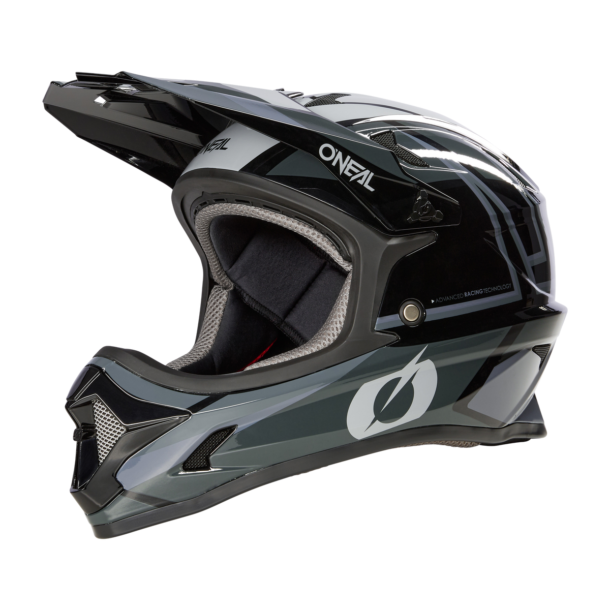 Der schwarz-silberne O'NEAL SONUS Helm SPLIT Integralhelm für Motocross ist ein hochwertiges Produkt und verfügt über ein Visier, atmungsaktive Mesh-Bereiche und ein schlankes, aerodynamisches Design. Der Markenname „O'NEAL“ ist seitlich aufgedruckt, und die sichtbare Innenpolsterung sorgt für Komfort und Schutz.