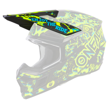 Der O'NEAL Visor 3SRS Helmet ASSAULT ist ein farbenfroher Motocross-Helm mit einem auffälligen Design, das neongrüne, gelbe und schwarze Grafiken kombiniert. Auf der Seite ist der Slogan „Enjoy the Ride“ deutlich zu sehen, und auf der Rückseite steht in großen Buchstaben „O'NEAL“.