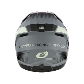 Rückansicht eines grau-schwarzen Motocrosshelms mit der Aufschrift „Advanced Racing Technology“ und verschiedenen Logos. Der O’NEAL 3SRS VISION Helm verfügt über Belüftungsschlitze, ein aerodynamisches Design und ein mattes Finish. Die Worte „Enjoy Ride“ sind oben aufgedruckt.