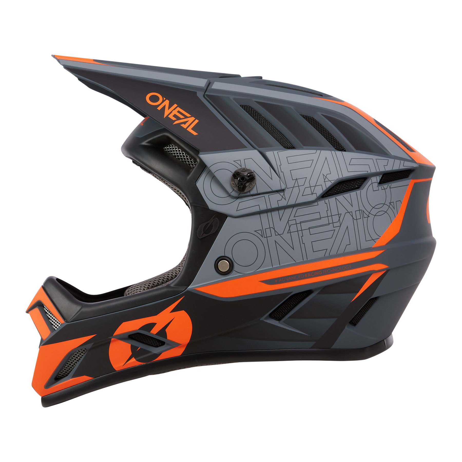 Der O'NEAL BACKFLIP Helm ECLIPSE ist ein dunkelgrauer Mountainbike-Vollvisierhelm mit orangefarbenen Akzenten und "O'NEAL"-Schriftzug. Er verfügt über ein großes Visier, eine aerodynamische Form und bietet vollständigen Kopf- und Gesichtsschutz.