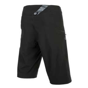 Die O'NEAL MATRIX Shorts Kinder von O'NEAL sind schwarze sportliche Shorts mit leicht lockerer Passform. Sie verfügen über eine kleine Reißverschlusstasche auf der rechten Seite und einen grauen diagonalen Reflektorstreifen in der Nähe des Hosenbunds auf der Rückseite. Die Shorts haben ein schlichtes Design mit minimalem Branding.