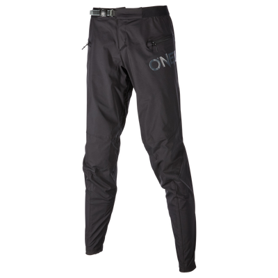 O'NEAL TRAILFINDER Damen MTB Hose mit schmaler Passform, Gürtelschnalle in der Taille, Reißverschlusstaschen an den Seiten und dem Markennamen „O'NEAL“ in großen Buchstaben auf dem linken Oberschenkel. Diese leichte MTB Hose bietet optimalen Komfort und Schutz für jede Outdoor-Aktivität.