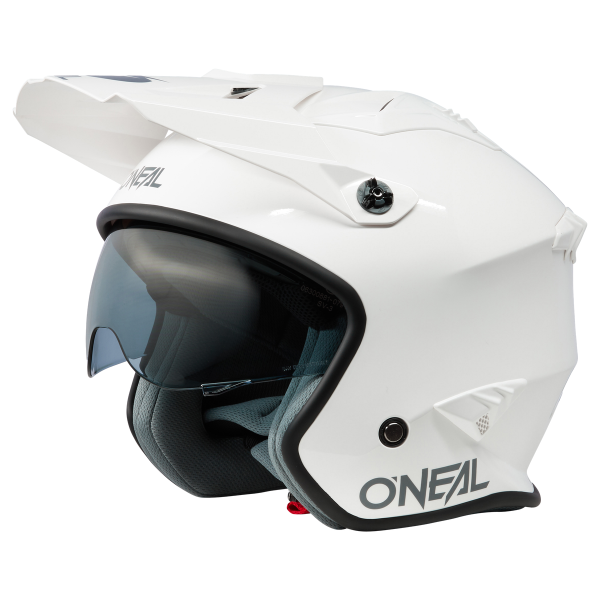 Ein weißer O'NEAL VOLT Helm SOLID mit nach links gerichtetem Visier. Der für seine hohe Qualität bekannte Helm verfügt über ein getöntes Gesichtsvisier, eine belüftete Ober- und Rückseite sowie eine durch das offene Gesicht sichtbare Innenpolsterung. Das O'Neal-Logo ist auf der Vorder- und Seite zu sehen und sorgt für Sicherheit für jeden Fahrer.