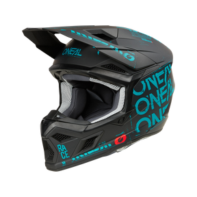 Ein schwarzer O'NEAL 3SRS Helm STATIC Motocross-Helm mit eckigem Design verfügt über blaugrüne Akzentgrafiken, darunter das Wort „O'NEAL“ und die Modellkennung „Race C-70“. Dieser ABS-Helm verfügt über ein großes Visier, Belüftungsschlitze und eine gepolsterte Innenseite für optimalen Komfort.