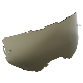 Das O'NEAL B-22 & B-33 Goggle-Ersatzglas in Grau verfügt über ein dunkles, getöntes Design mit leicht gebogenem, unregelmäßigem Umriss und kleinen seitlichen Befestigungspunkten zur Helmmontage.
