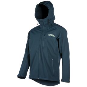 Eine dunkelblaue O'NEAL CYCLONE Soft Shell Jacke mit Kapuze und Reißverschluss vorne. Diese wasserabweisende Jacke verfügt über Reißverschlusstaschen und das O'NEAL-Logo auf der linken Brustpartie.