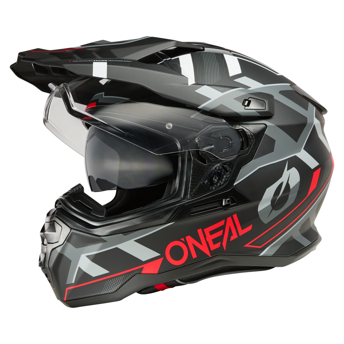 Produktdaten:

Ein O'NEAL D-SRS Helm SQUARE in Schwarz, Grau und Rot mit elegantem Design. Er verfügt über ein klares Visier, auffällige geometrische Muster und den Markennamen „O'NEAL“ deutlich sichtbar an der Seite für hervorragenden Schutz.