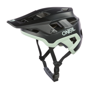 Der O'NEAL DEFENDER Helm SOLID ist ein All-Mountain-Fahrradhelm in Schwarz/Mint. Er verfügt über ein robustes Visier, verstellbare Riemen und eine Belüftung für optimale Luftzirkulation. Das „O'NEAL“-Logo ist prominent an der Seite angebracht.