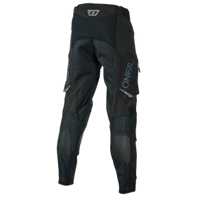 Ein Paar schwarz-graue O'NEAL EXT Enduro-Hosen von O'NEAL. Diese Hose besteht aus strapazierfähigem Stoff, hat verstärkte Kniepartien und mehrere Logos und Texte. Sie hat ein tailliertes Design mit verstellbaren Hüftgurten und Schutzelementen und ist damit ideal für Motocross oder Offroad-Biken.