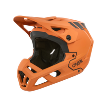 https://cdn.oneal.eu/assets/_default_upload_bucket/2025_ONeal_SL1%20Helmet%20CREST%20V.25_orange_black_45%20front_left.png