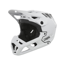 https://cdn.oneal.eu/assets/_default_upload_bucket/2025_ONeal_SL1%20Helmet%20CREST%20V.25_white_black_45%20front_left.png