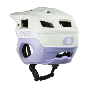 https://cdn.oneal.eu/assets/_default_upload_bucket/2025_ONeal_TRAPPER%20Helmet%20SOLID%20V.25_white_violet_back.png