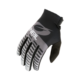 The O'NEAL VAULT glove RACEWEAR is a black and gray MTB glove with "O'NEAL" lettering, striped fingers for flexibility, secure wrist closure and strong grip - on a white background.