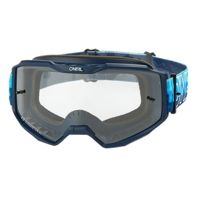 Die O'NEAL B-10 Goggle STRIPED verfügt über ein klares Glas, einen blauen Rahmen und ein verstellbares blaues Band mit dem O'NEAL-Logo und bietet Schutz für die Augen bei Fahrten im Gelände.